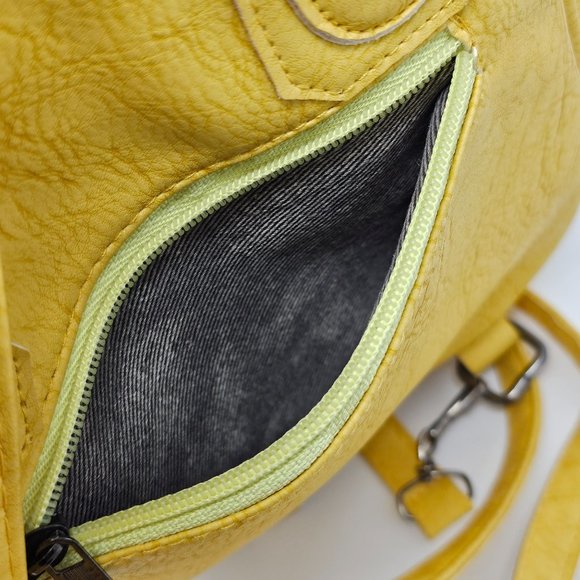 Faux‎ Yellow Leather Mini Rainbow backpack - Picture 11 of 11